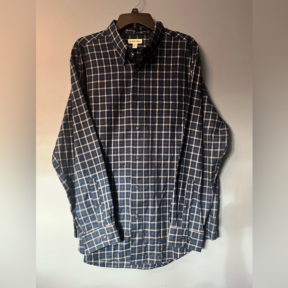 St John’s Bay Men’s Shirt in XL. - Picture 2 of 6